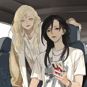 俄罗斯美女的大黑逼
